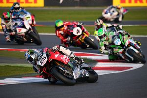 Brookes inches closer to BSB crown with Silverstone sweep