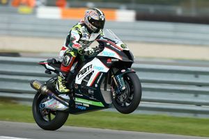 Byrne leads BSB free practice at Brands Hatch