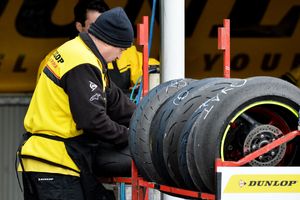 Dunlop to continue as FX-ASC control tyre through 2019