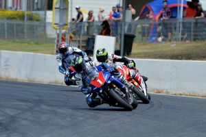 Maxwell ties for FX-ASC points lead with Winton sweep