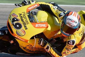 Rins races to Phillip Island Moto2 victory