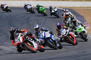 Top three result for Elliott at Winton makes for nail-biting final round in Sydney