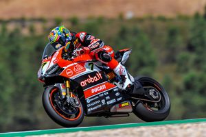 WorldSBK testing resumes for Ducati and Yamaha