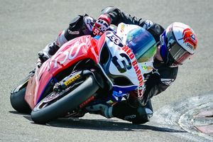 Suzuki dominates 2016 New Zealand Superbike series