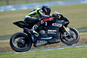 Jones concludes Phillip Island ASBK test on top