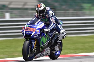 Lorenzo dominates, Stoner shines as Sepang test concludes