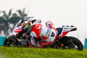 Petrucci leads dramatic second day in Malaysia