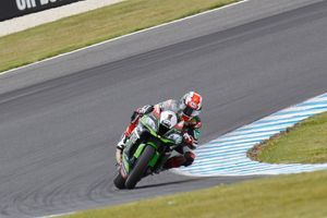 Rea rises in Australian WorldSBK on Saturday morning