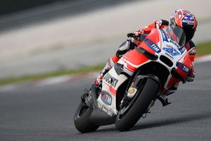 Stoner surges into top five on final day in Malaysia