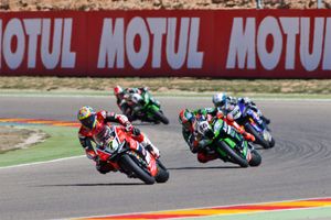 Davies breaks Kawasaki WorldSBK streak in Aragon race one