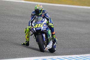 Rossi pushes to Jerez MotoGP pole position