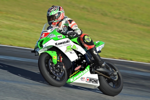 Bugden sweeps Mallala FX-Superbikes round