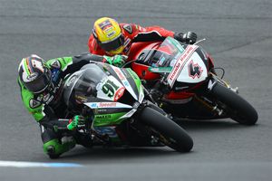 Haslam and Byrne share Knockhill BSB wins