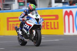 Laverty leads the way on opening day at Knockhill