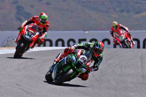 Sykes fends off Ducati duo in Laguna Seca race two
