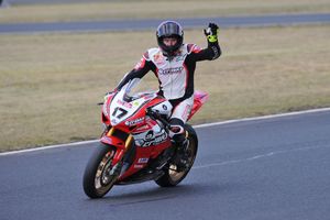 Herfoss storms to Morgan Park ASBK race one win