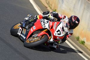 Herfoss dominates ASBK Superpole at Morgan Park