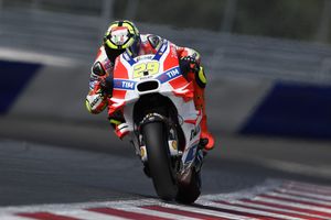Austrian MotoGP pole position goes to Ducati's Iannone