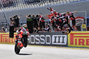 Davies delights with WorldSBK race one win at Jerez