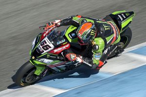 Sykes sets opening day benchmark at Jerez WorldSBK