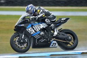 Waters splashes to first Australian Superbike win of GP weekend