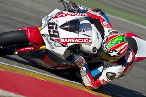 Hayden undergoes surgery on knee injury