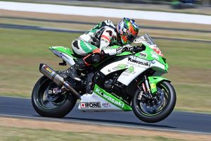 Wallpaper: Robbie Bugden