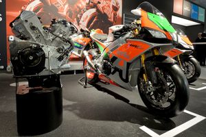 Aprilia puts MotoGP technology into customer superbikes