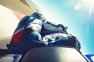 On-Board: 2017 Yamaha YZF-R6 at speed