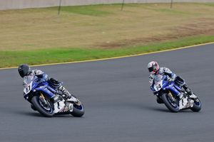 Allerton and Maxwell re-sign with Yamaha for 2017 ASBK season