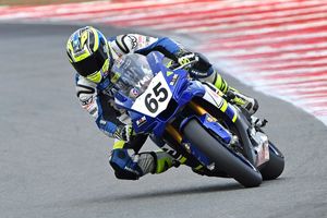 Front row puts Halliday in the frame for Wakefield Park win