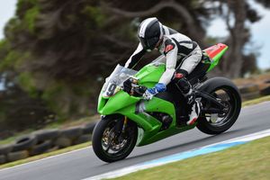Hook confirms 11th-hour Wakefield Park ASBK entry