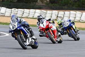 Maxwell wins Wakefield Park ASBK race two, Herfoss the overall