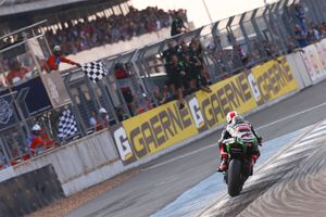 Rea completes perfect WorldSBK weekend at Chang circuit