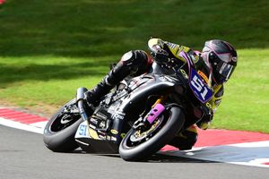 Elliott aiming for Thruxton return following Brands Hatch crash