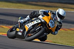 Falzon regains points from ASBK race one in Darwin
