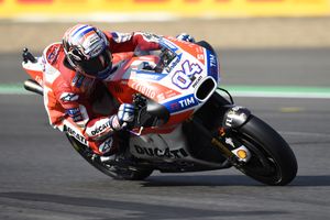 Dovizioso claims MotoGP points lead in dramatic British grand prix