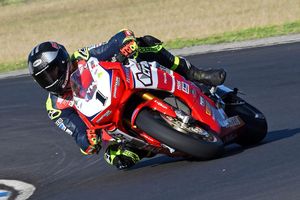 Herfoss remains in ASBK contention after Morgan Park race podium