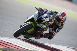 Rea charges to opening WorldSBK race victory in Portugal