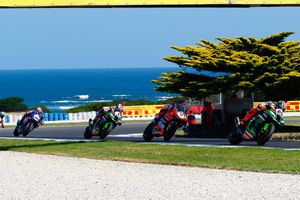 Pirelli to remain WorldSBK tyre supplier through 2020 season