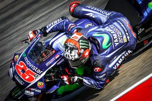 Viñales on Aragon MotoGP pole as Rossi secures front row