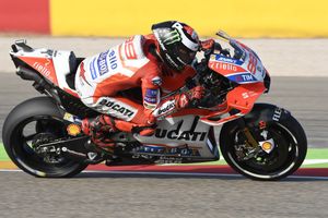 Lorenzo in with a strong chance of maiden Ducati victory at Motegi