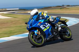 Suzuki announces $900,000 rider contingency program for 2018