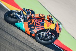 KTM slated to retain same line-up for 2018 MotoGP season