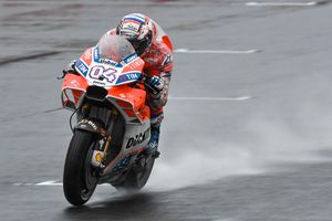 Dovizioso tops rain-soaked Japanese MotoGP practice