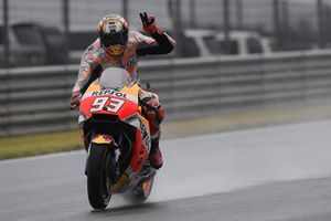 Marquez satisfied despite last lap mistake at Motegi