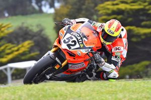 Positive Phillip Island qualifier for DesmoSport Ducati's Turner