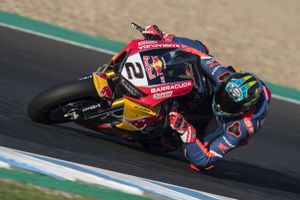 Optimistic Camier impresses in Red Bull Honda debut