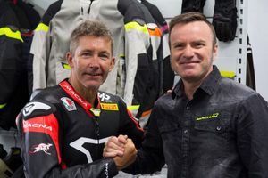 Troy Bayliss chooses to race with Macna in 2018
