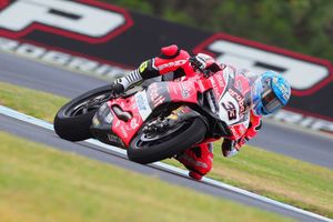Melandri fastest in WorldSBK FP1 at Phillip Island